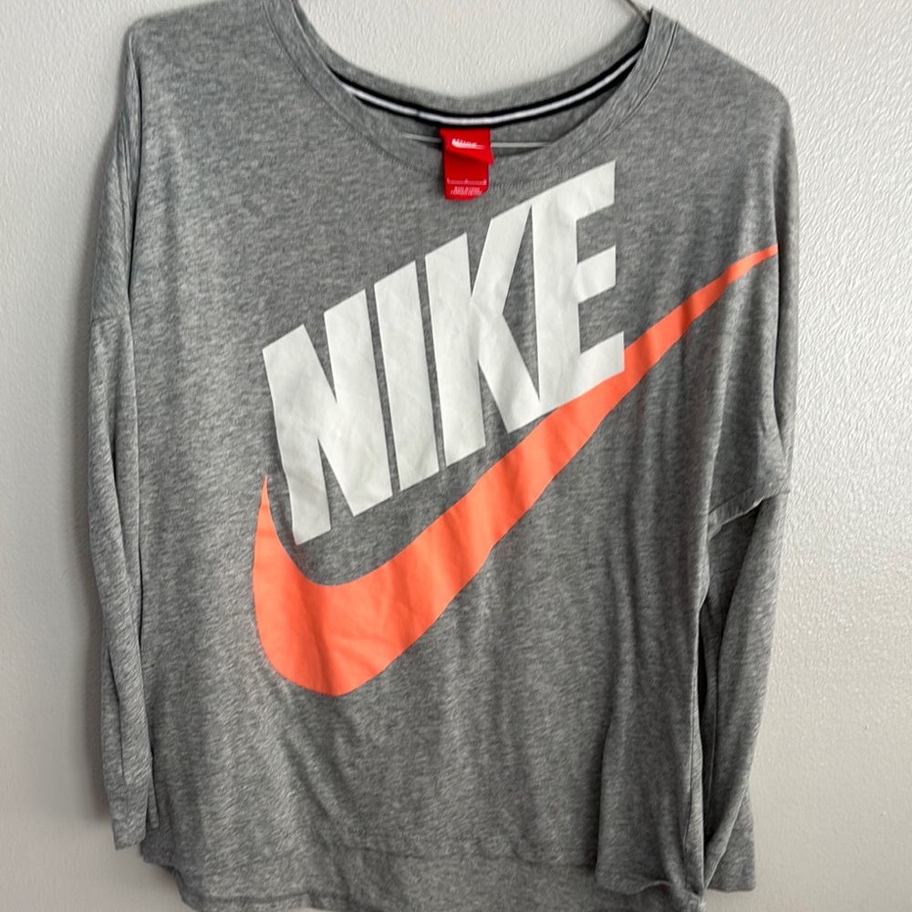 Nike Gray Long Sleeve Shirt